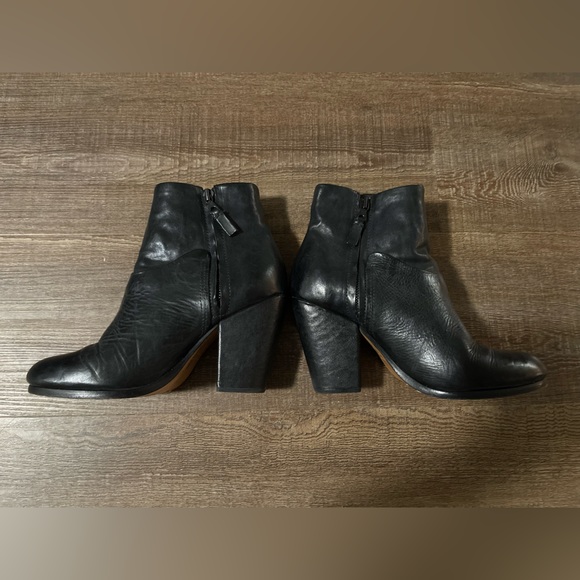 Rag & Bone Black Leather Ankle Boots - Size US 7 - Picture 2 of 7